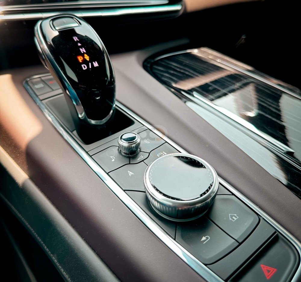 imgi_282_Cadillac-Escalade-V-Series-2023_18506_12346734320-1_18506__small