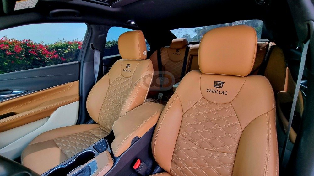 imgi_296_Cadillac_CT4_2021_18758_18758_22893977304-8_small