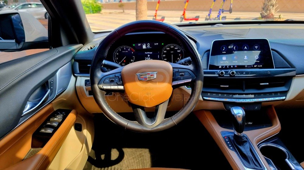 imgi_297_Cadillac_CT4_2021_18758_18758_22894639426-14_small