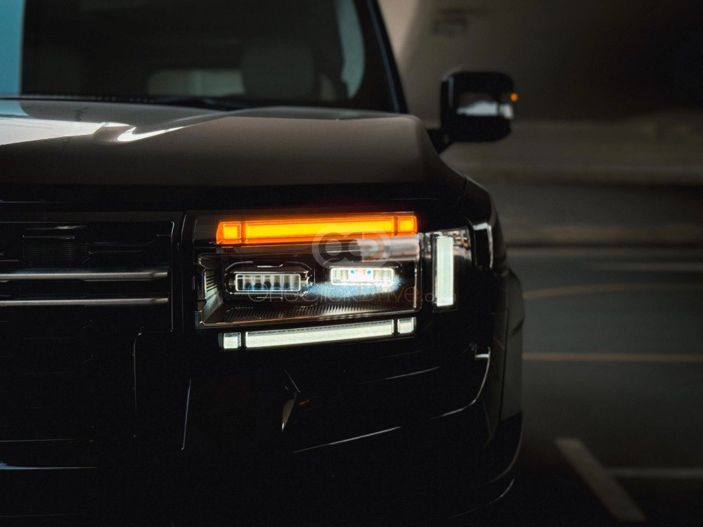 imgi_308_Jetour-G700-2025_43567_37861858001-7_small