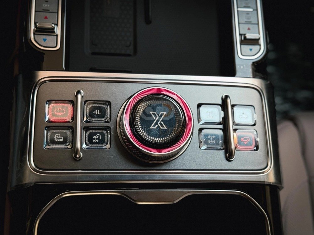 imgi_309_Jetour-G700-2025_43567_37861811629-7_small